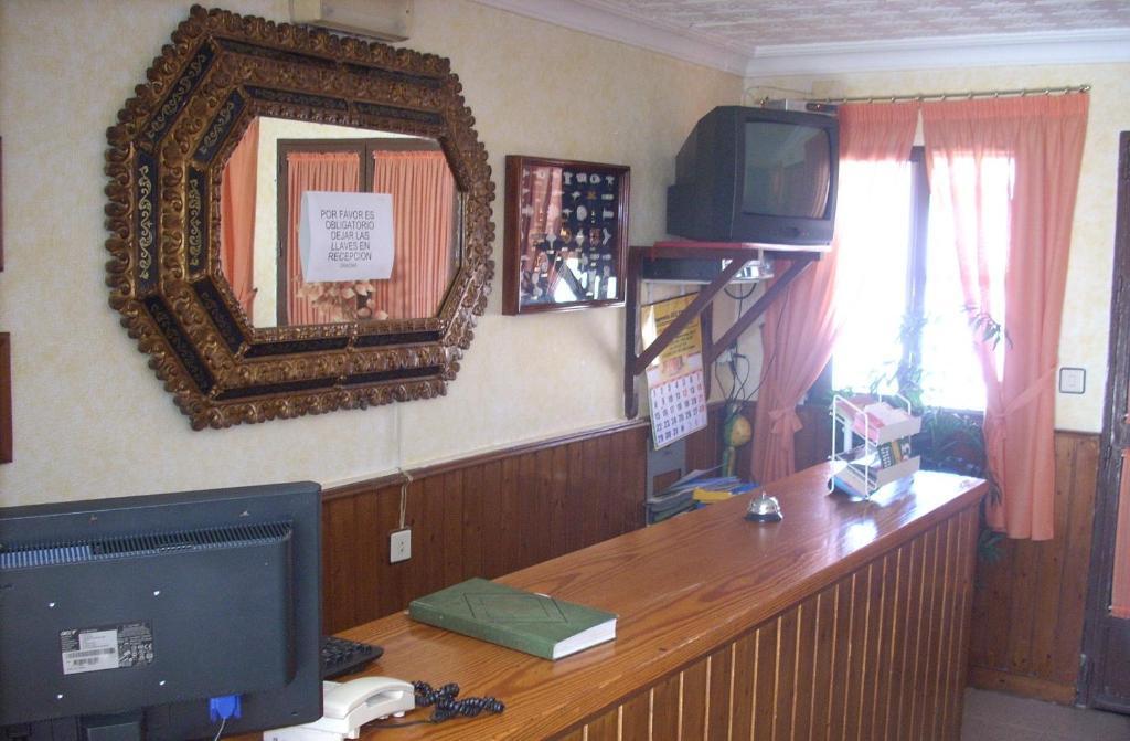 Hostal Don Diego San Juan Del Puerto Exterior foto