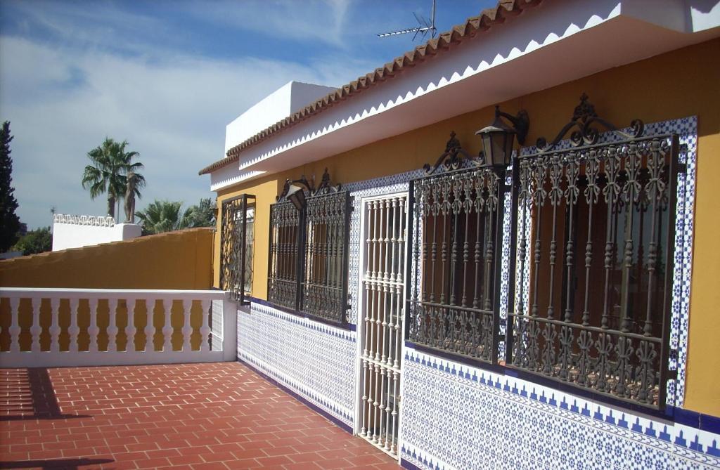 Hostal Don Diego San Juan Del Puerto Exterior foto